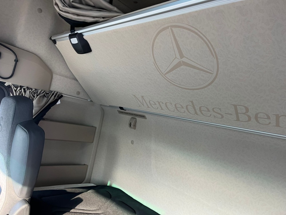 Detail kabiny Mercedes-Benz Actros